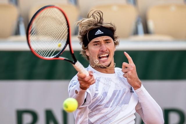 强烈质疑 强烈质疑